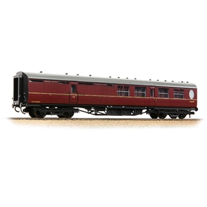 (image for) 34-462A LNER Thompson Brake Second Corridor BR Maroon